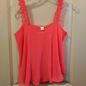 XS pink fluid crop top
